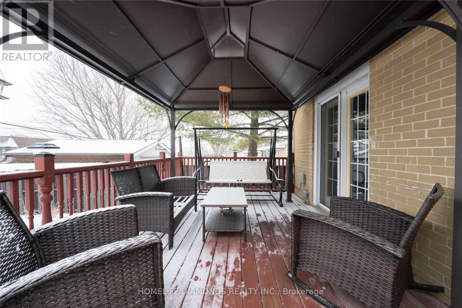 Upper - 87 Raylawn Crescent, Halton Hills, Ontario  L7G 4M6 - Photo 14 - W13426686