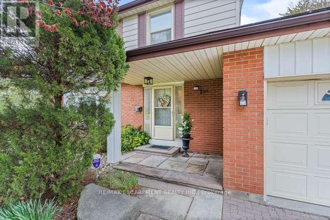 56 Cavendish Crescent, Brampton, Ontario  L6T 1Z4 - Photo 6 - W13426714