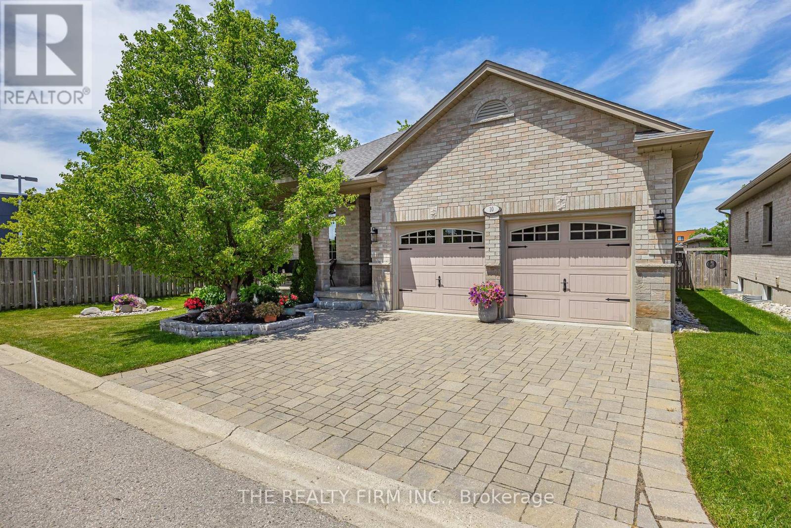 10 - 2080 BEAVERBROOK AVENUE, London North, Ontario