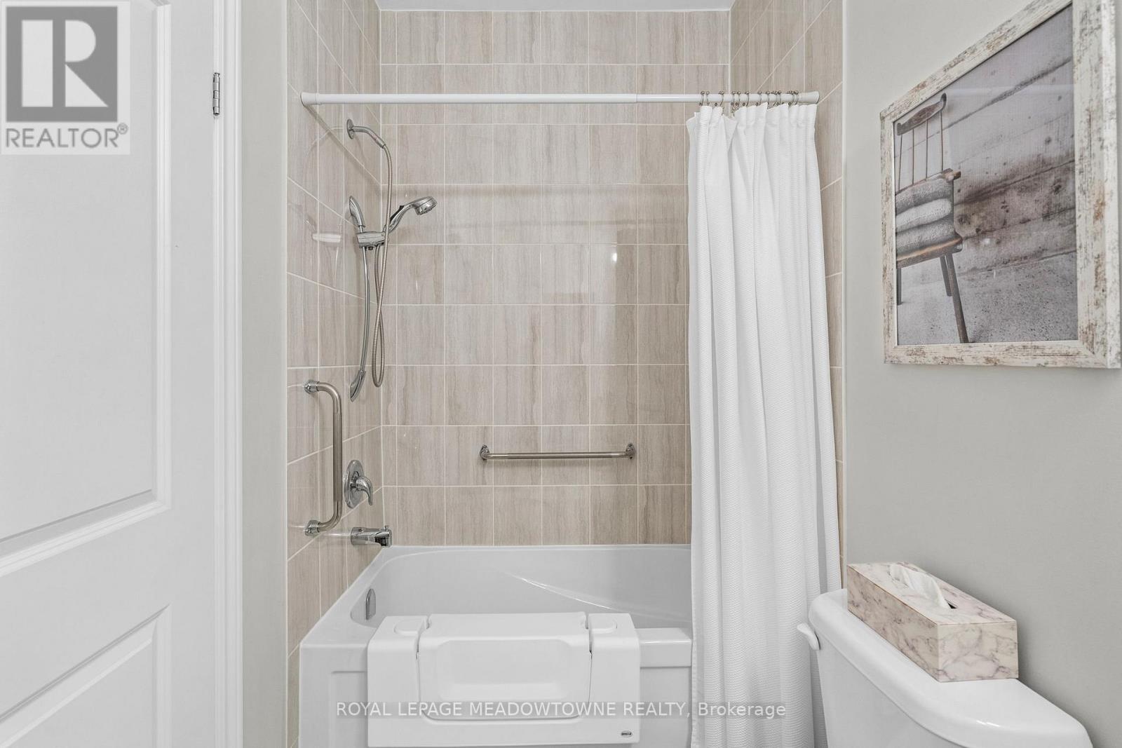 19 - 24 Cosmopolitan Common, St. Catharines, Ontario  L2M 0B8 - Photo 24 - X13426534