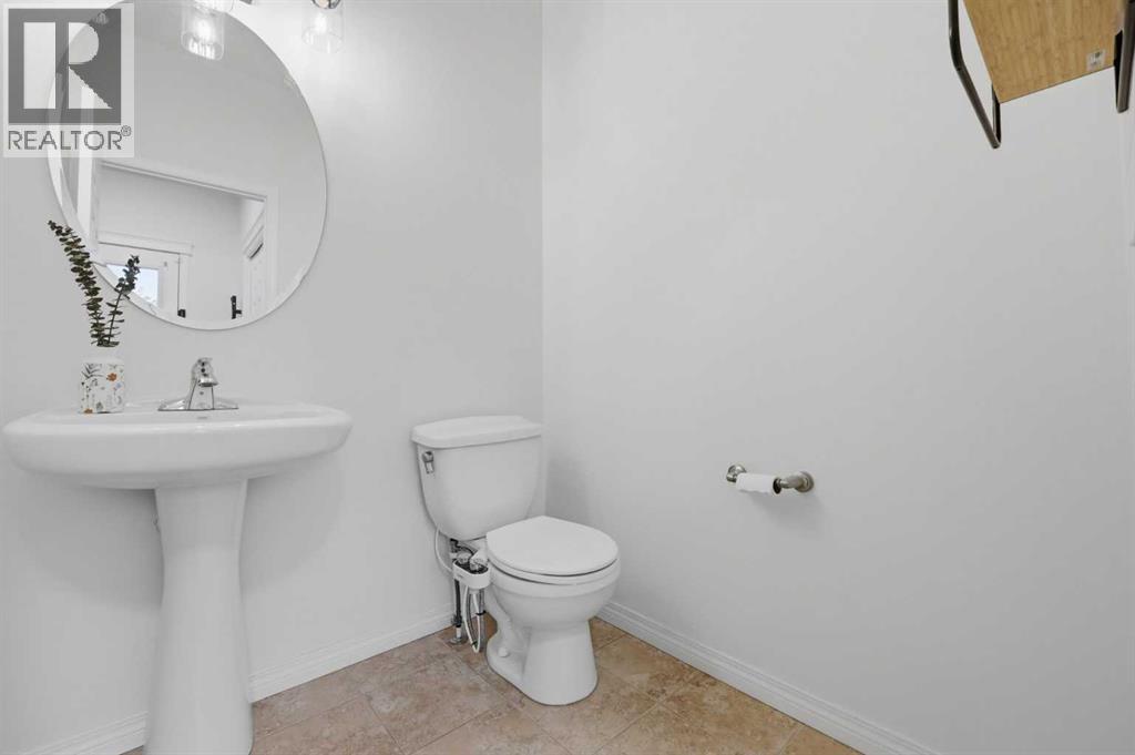 35 Covecreek Place Ne, Calgary, Alberta  T3K 0L3 - Photo 19 - A2293987