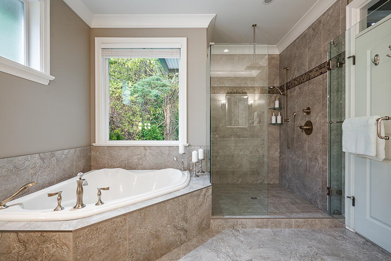 1266 Everall Street, White Rock, British Columbia V4B 3S5 - Photo 26 - R3116023