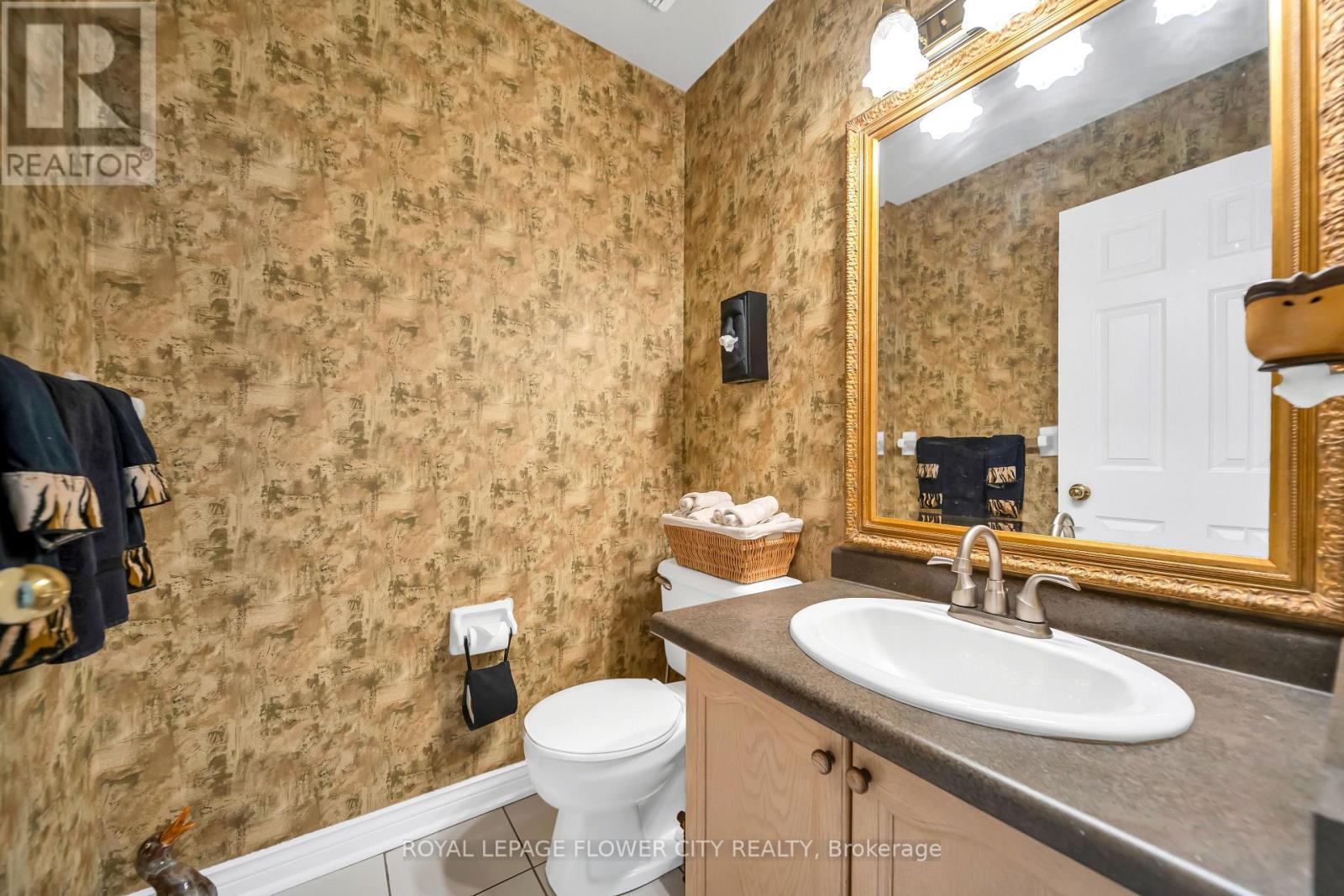1340 Whitewater Lane, Mississauga, Ontario  L5V 1L8 - Photo 25 - W13061750