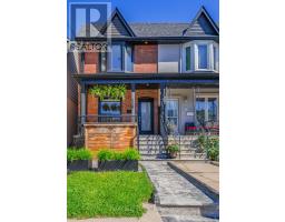 118 MACKAY AVENUE, Toronto, Ontario