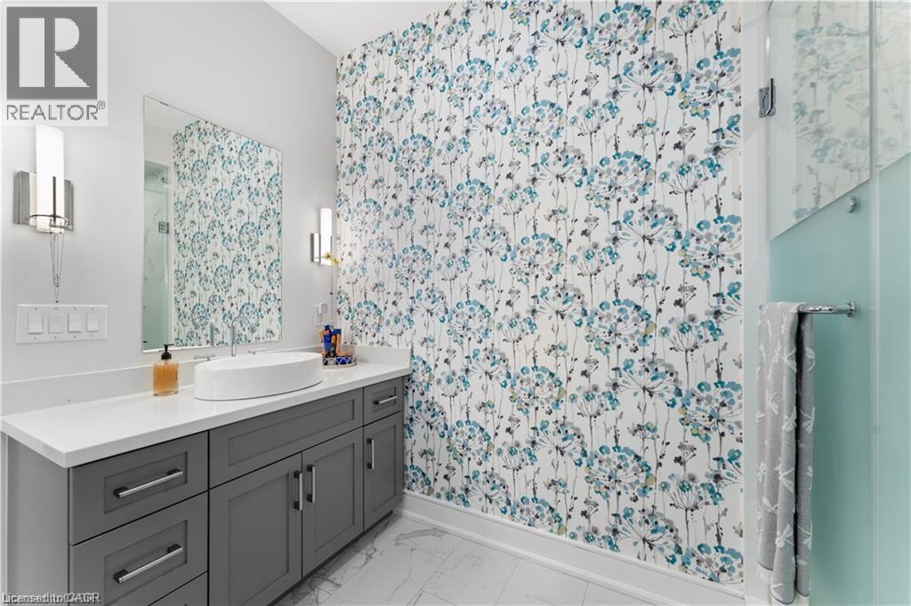2060 Lakeshore Road Unit# 205, Burlington, Ontario  L7R 0G2 - Photo 18 - 40837199