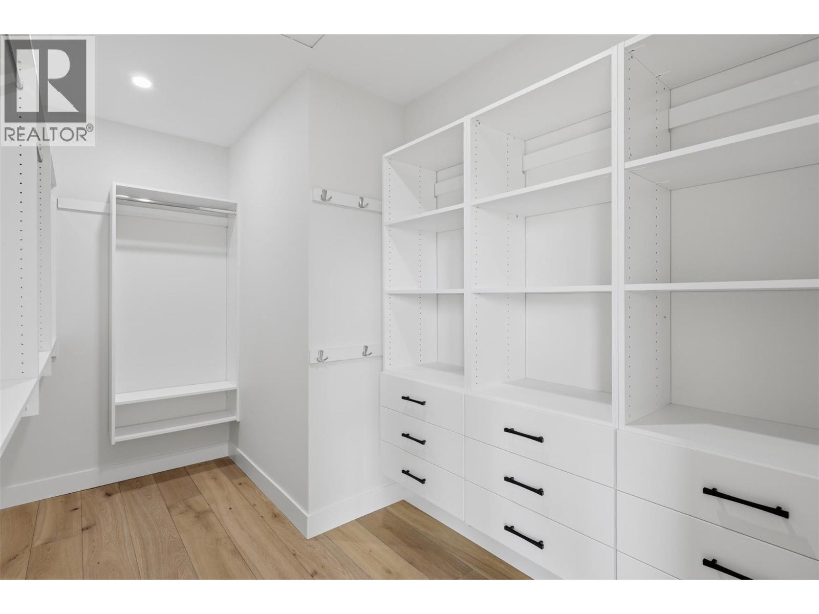 3100 Kicking Horse Drive Unit# 3, Kamloops, British Columbia  V2E 0B8 - Photo 44 - 10390831