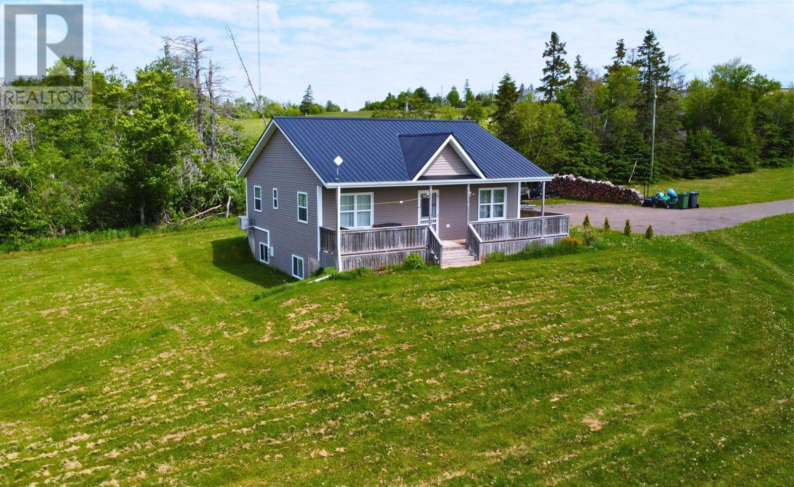 83 Old Cardigan Road, Pisquid, Prince Edward Island  C0A 1T0 - Photo 3 - 202606308