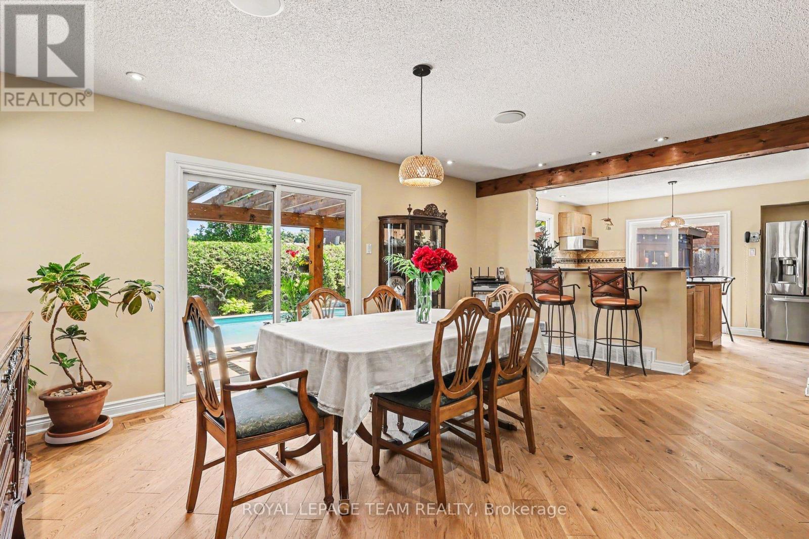 70 Condor Drive, Ottawa, Ontario  K1V 9C2 - Photo 10 - X13426904