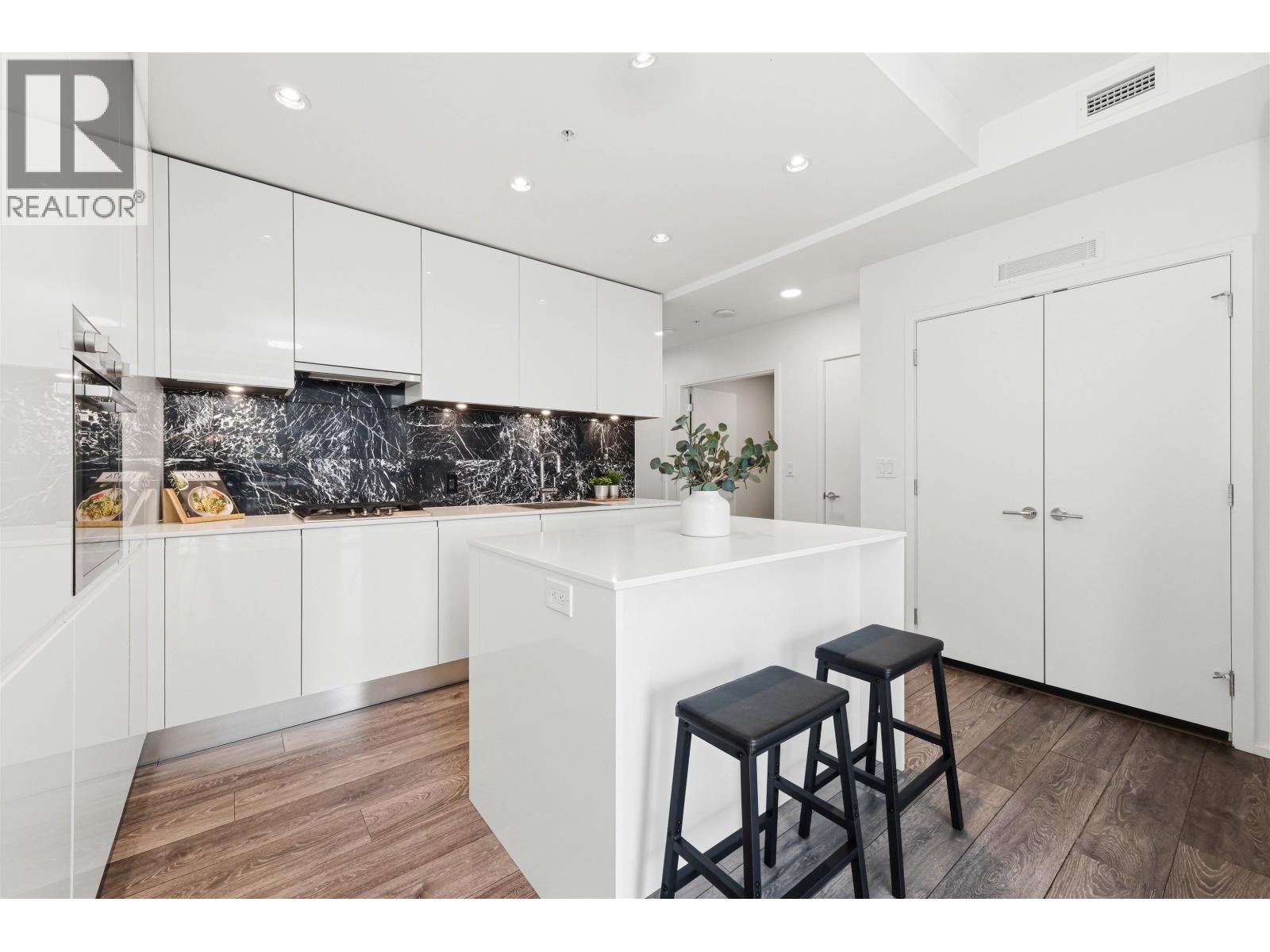 2207 4650 Brentwood Boulevard, Burnaby, British Columbia  V5C 0M3 - Photo 11 - R3134506