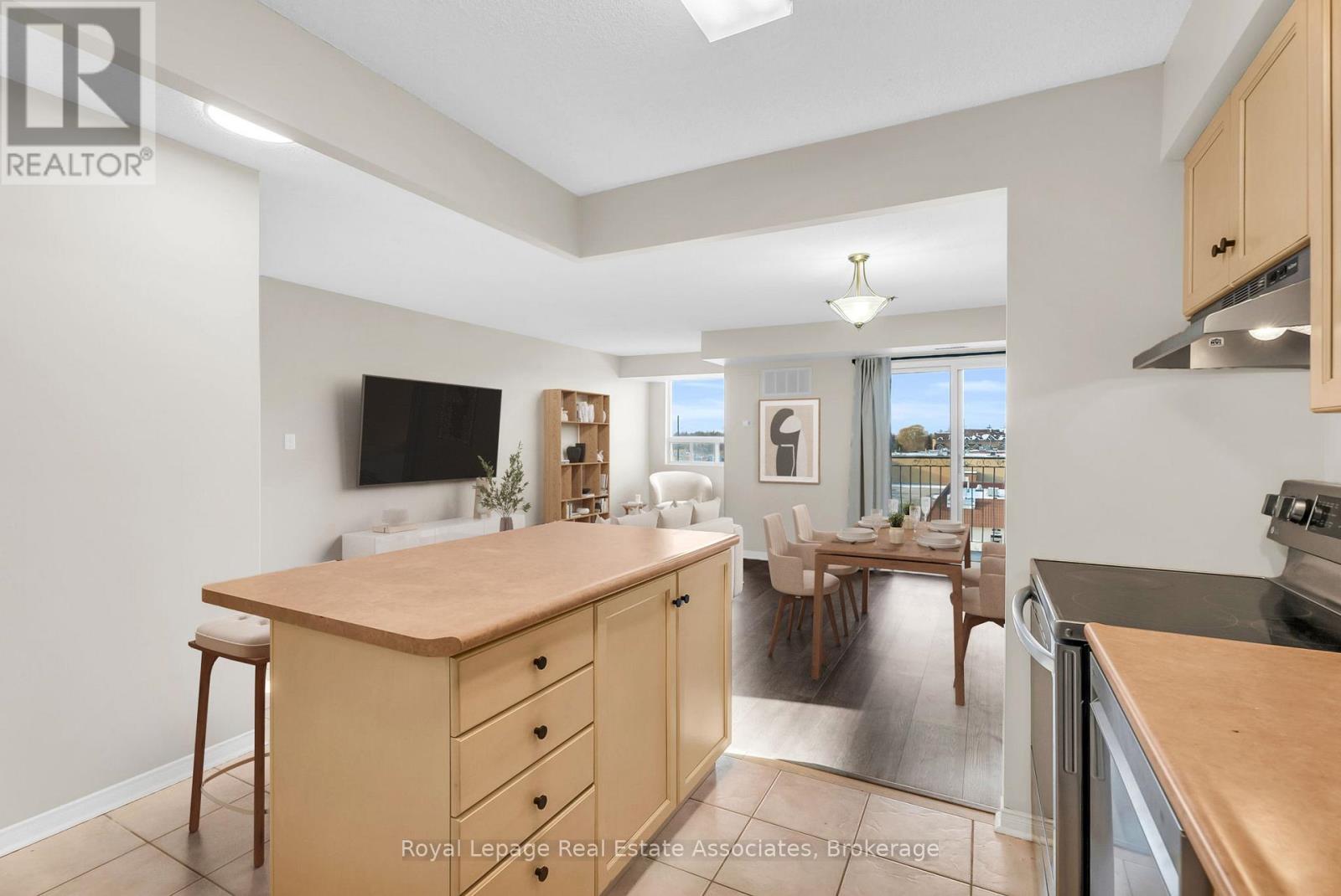 506 - 32 Tannery Street, Mississauga, Ontario  L5M 6T6 - Photo 7 - W12914614