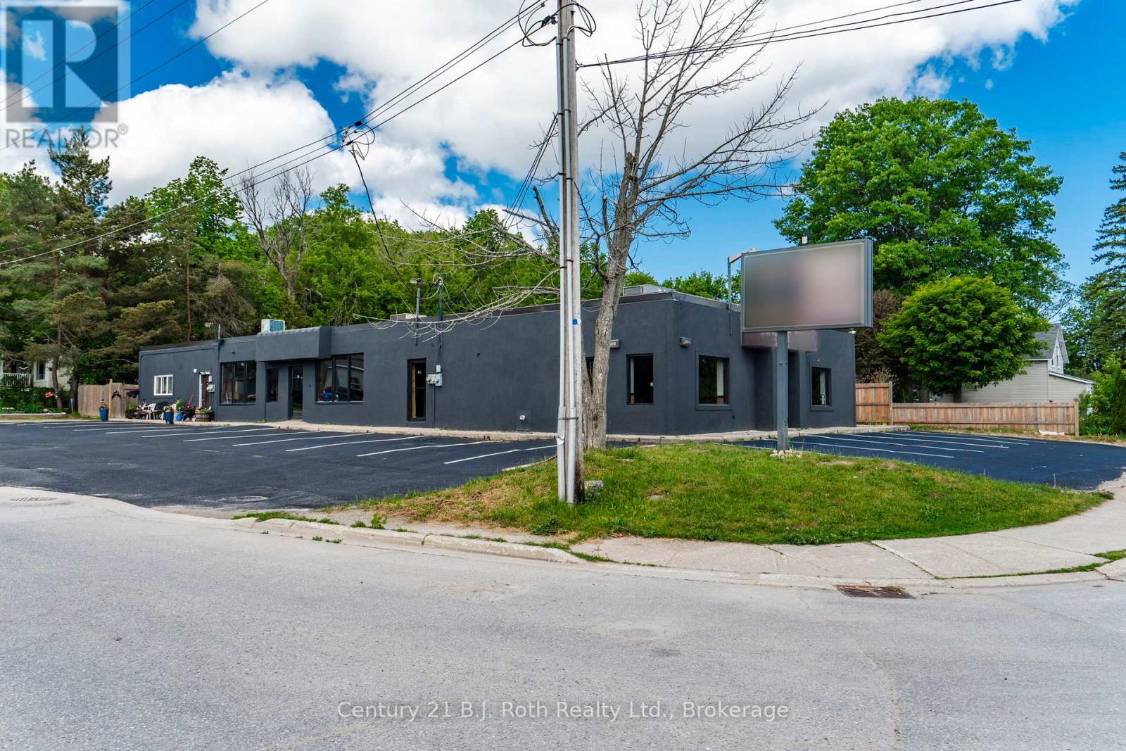 2 - 338 Park Street, Tay, Ontario  L0K 2A0 - Photo 5 - S13143638