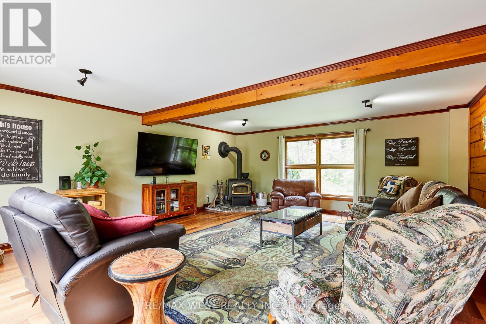 9 Sumac Court, Clarington, Ontario  L0B 1B0 - Photo 11 - E13426932