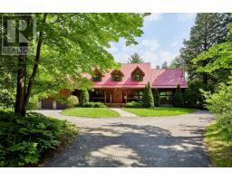 9 SUMAC COURT, Clarington, Ontario