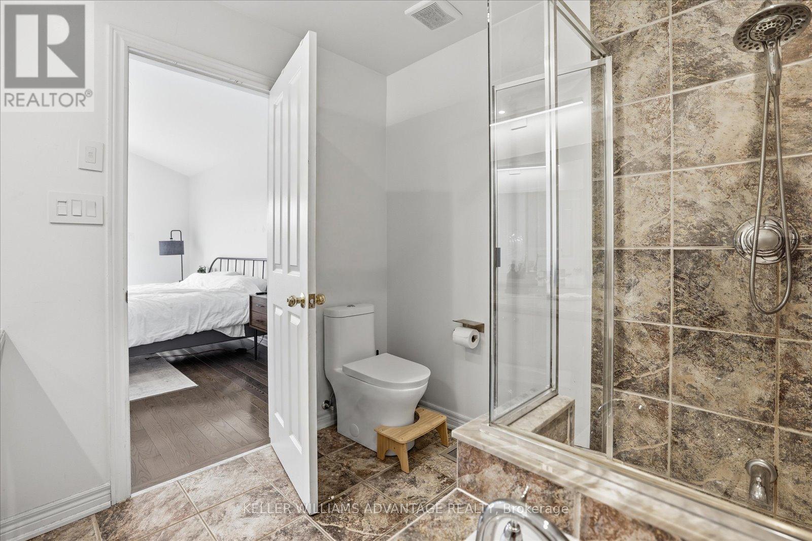 Main - 40 Sarah Ashbridge Avenue, Toronto, Ontario  M4L 3Y9 - Photo 35 - E13426934