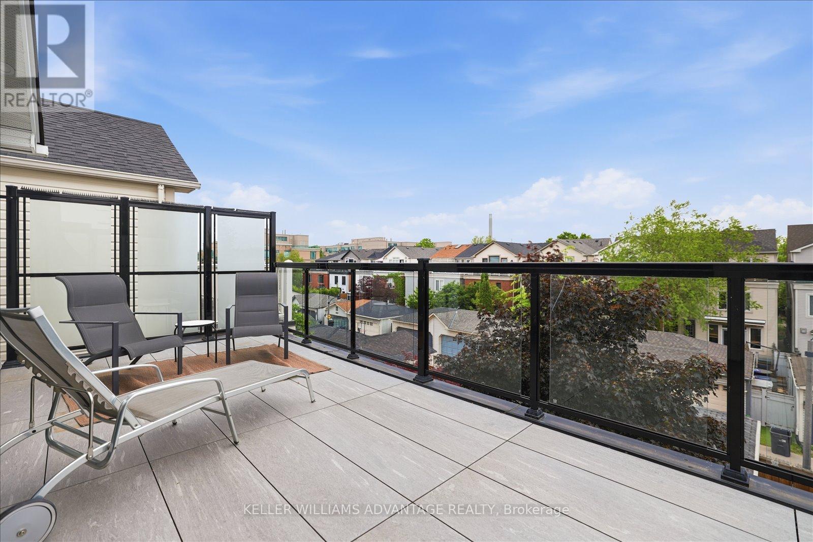 Main - 40 Sarah Ashbridge Avenue, Toronto, Ontario  M4L 3Y9 - Photo 37 - E13426934