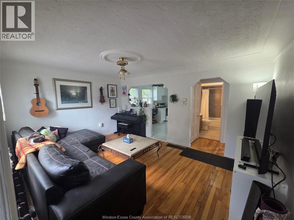 3425 Harris, Windsor, Ontario  N9C 1N6 - Photo 4 - 26013716