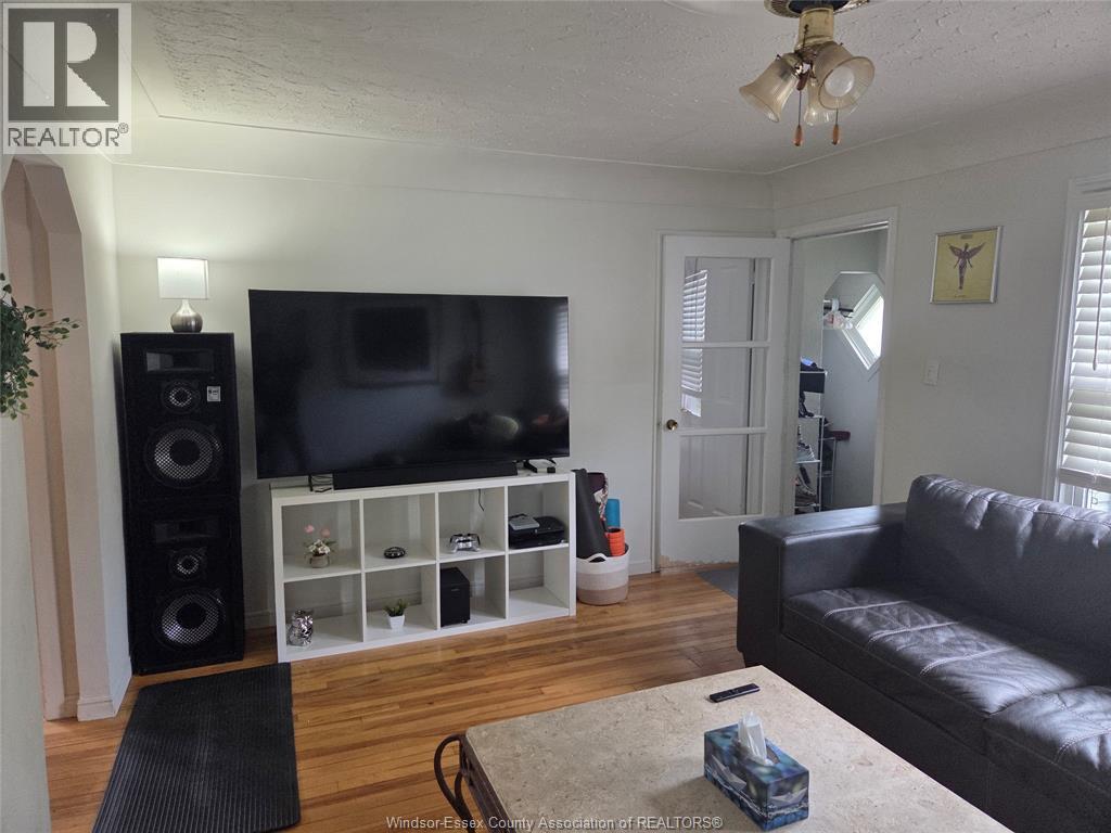 3425 Harris, Windsor, Ontario  N9C 1N6 - Photo 5 - 26013716