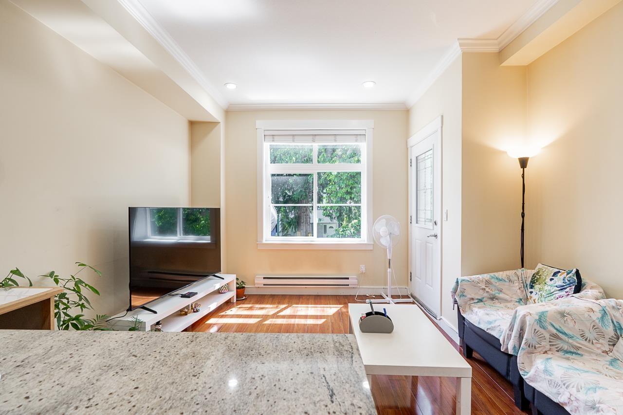 Listing image 13