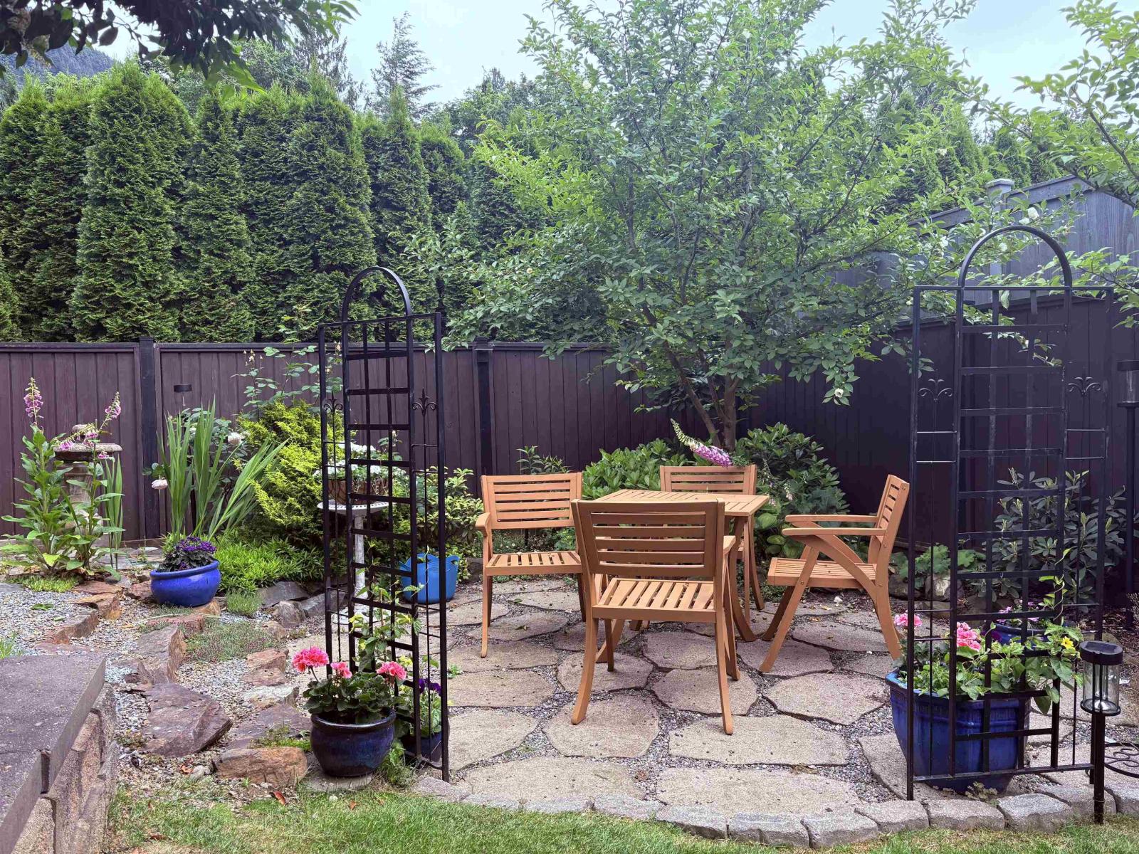 Listing image 24