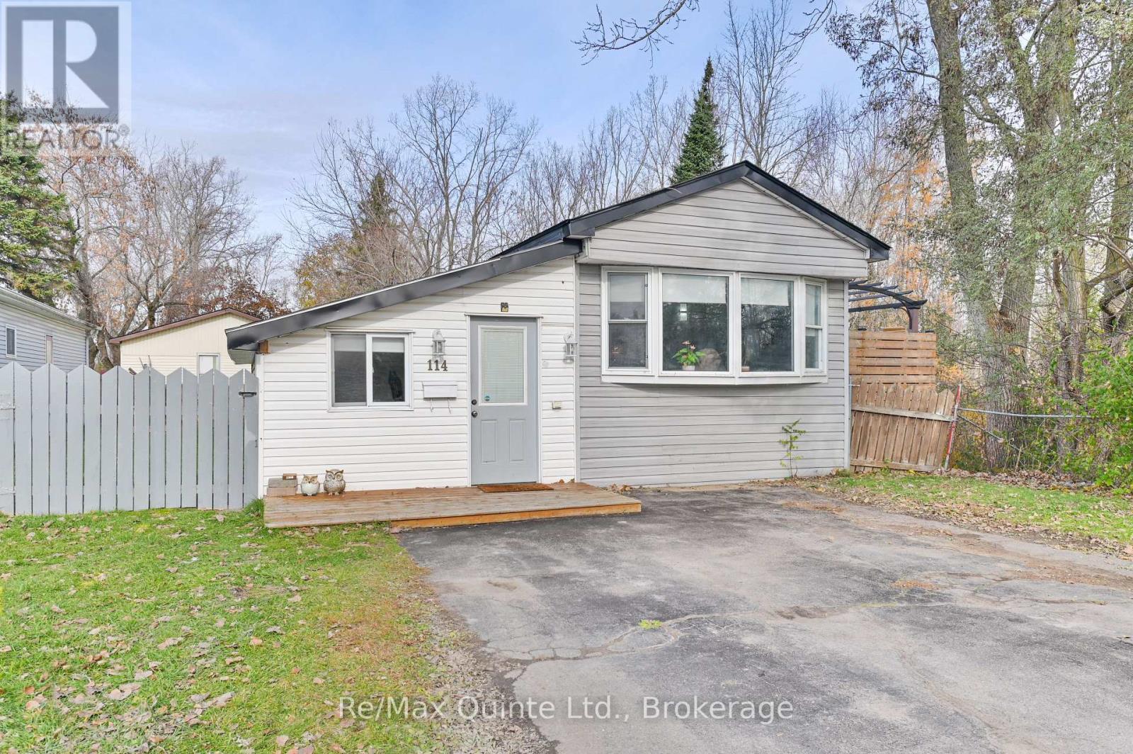 114 - 529 OLD HIGHWAY 2, Quinte West, Ontario