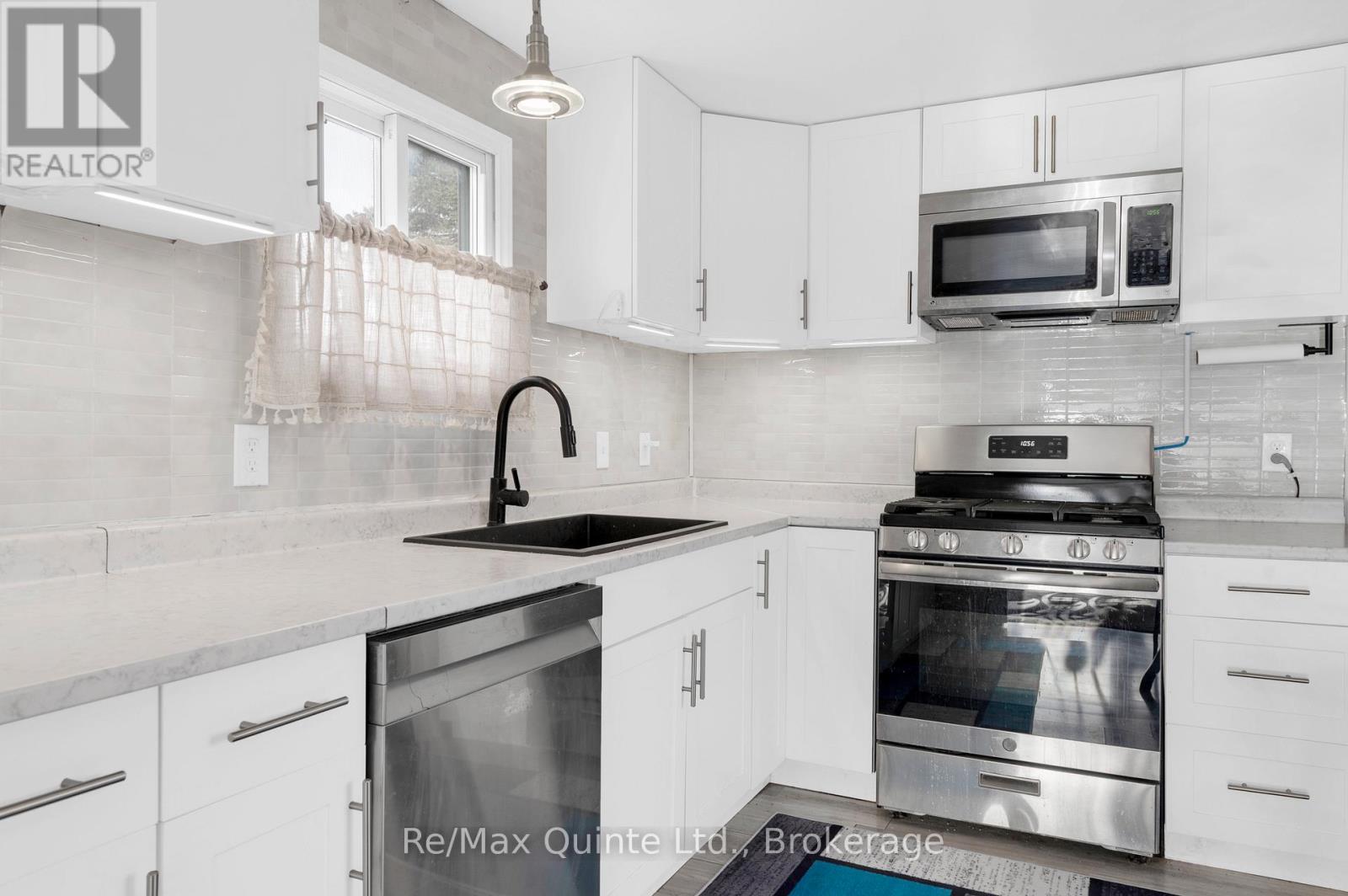 114 - 529 Old Highway 2, Quinte West, Ontario  K8V 5P5 - Photo 13 - X13427280