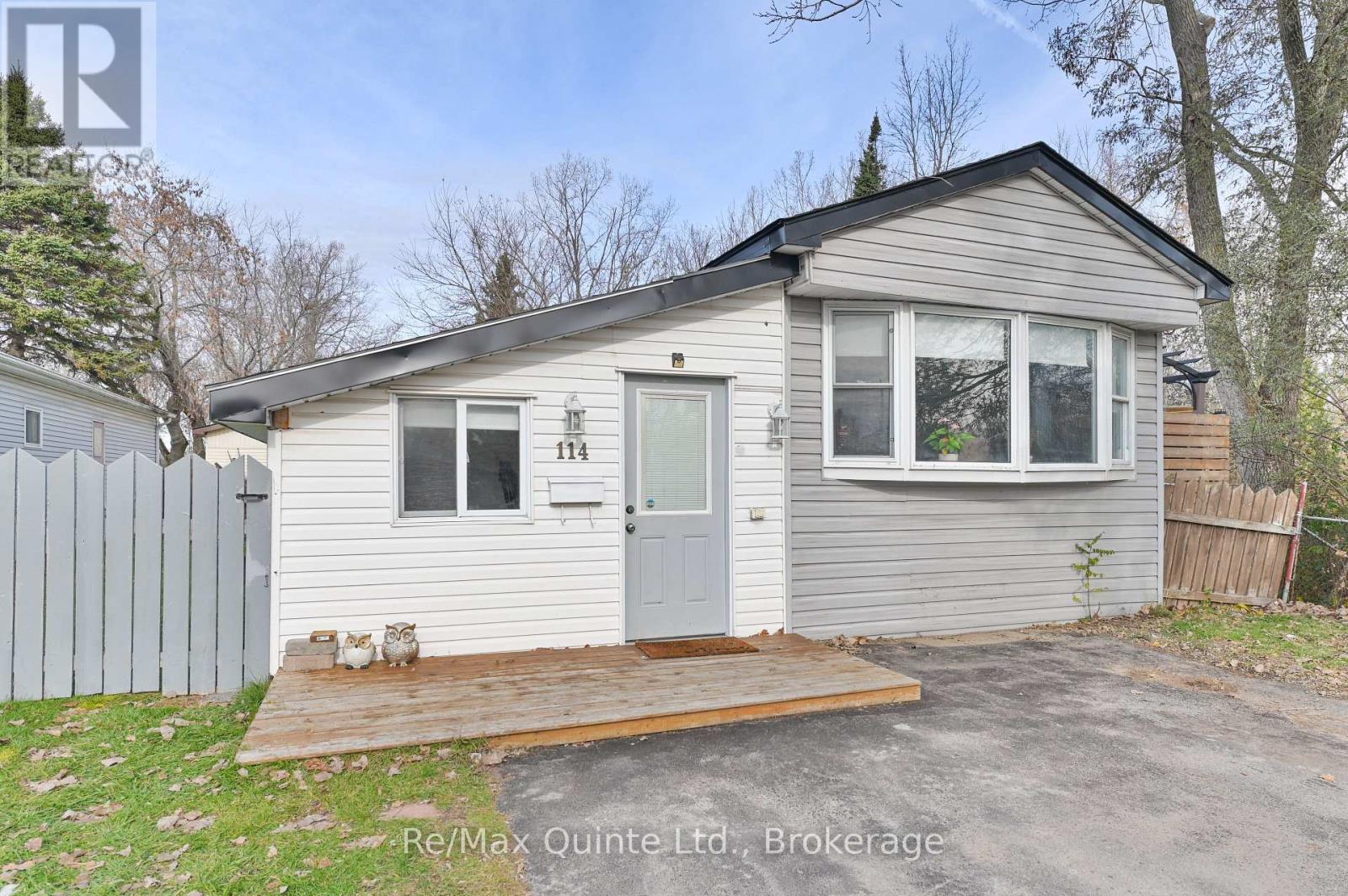 114 - 529 Old Highway 2, Quinte West, Ontario  K8V 5P5 - Photo 4 - X13427280