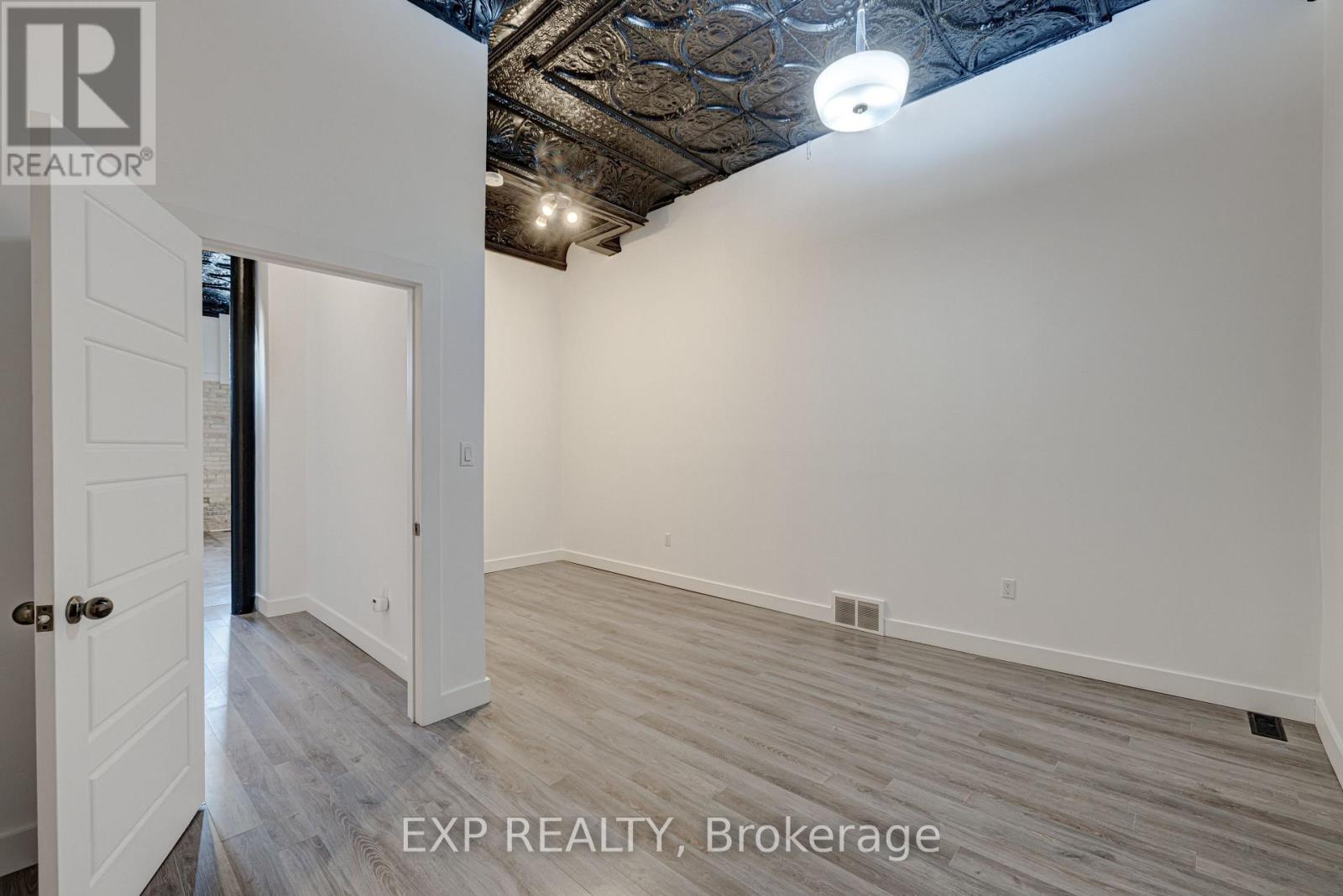 241 Ross Street, St. Thomas, Ontario  N5R 3Y5 - Photo 14 - X13426966