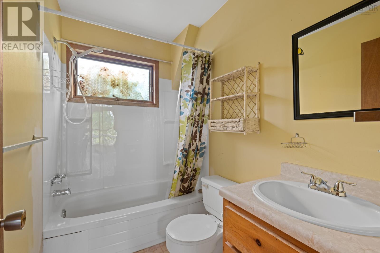 4154 Highway 3, Chester, Nova Scotia  B0J 1J0 - Photo 29 - 202613962