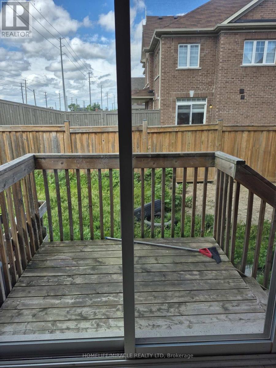 80 Truro Circle, Brampton, Ontario  L7A 4E5 - Photo 34 - W13426252
