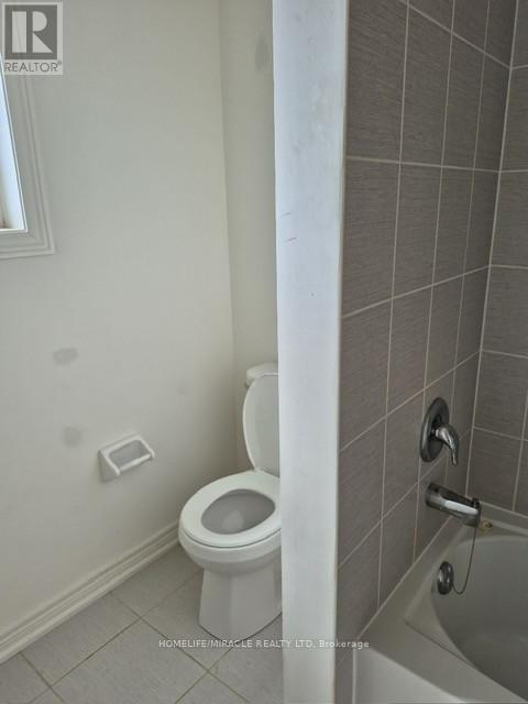 80 Truro Circle, Brampton, Ontario  L7A 4E5 - Photo 27 - W13426252