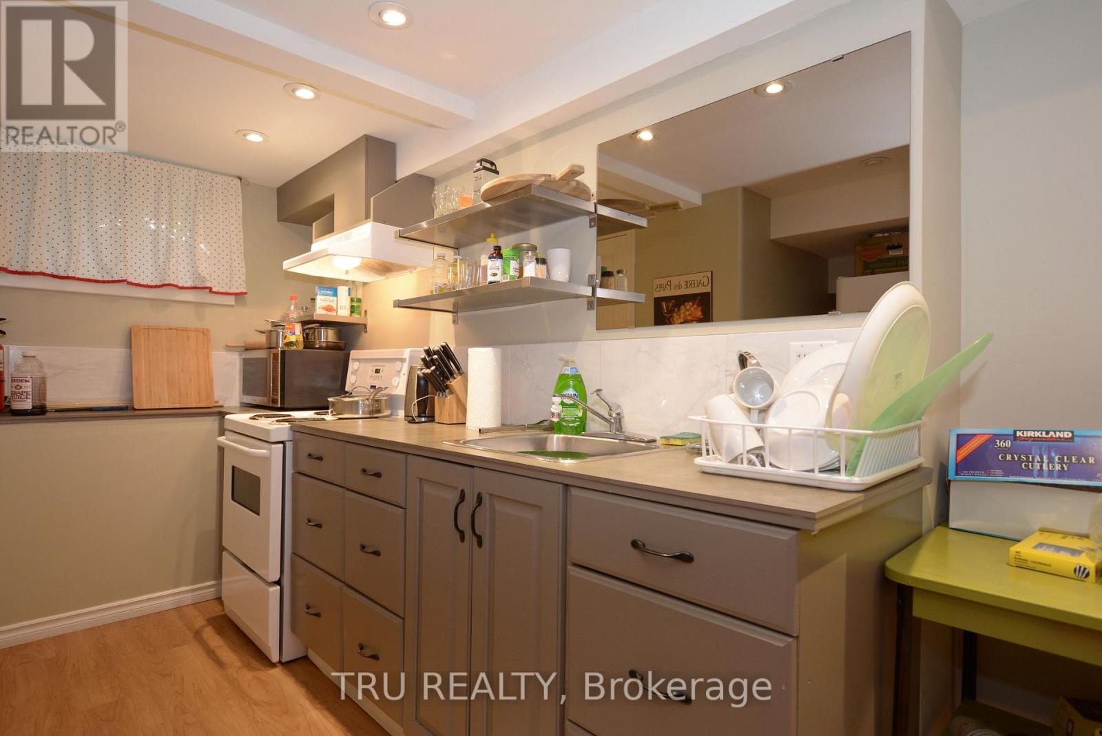 B - 1106 Clyde Avenue, Ottawa, Ontario  K2C 1Y2 - Photo 14 - X13427288