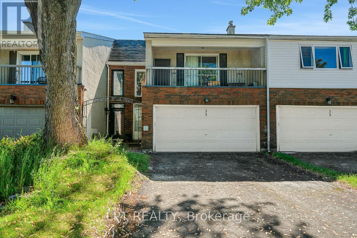 33 ESTELLE CRESCENT, Ottawa, Ontario