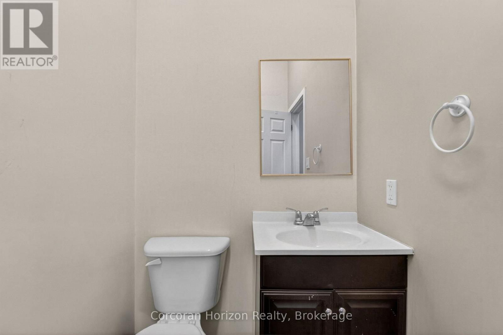 202 - 15 Wellington Street N, Hamilton, Ontario  L8R 1M7 - Photo 16 - X13427240