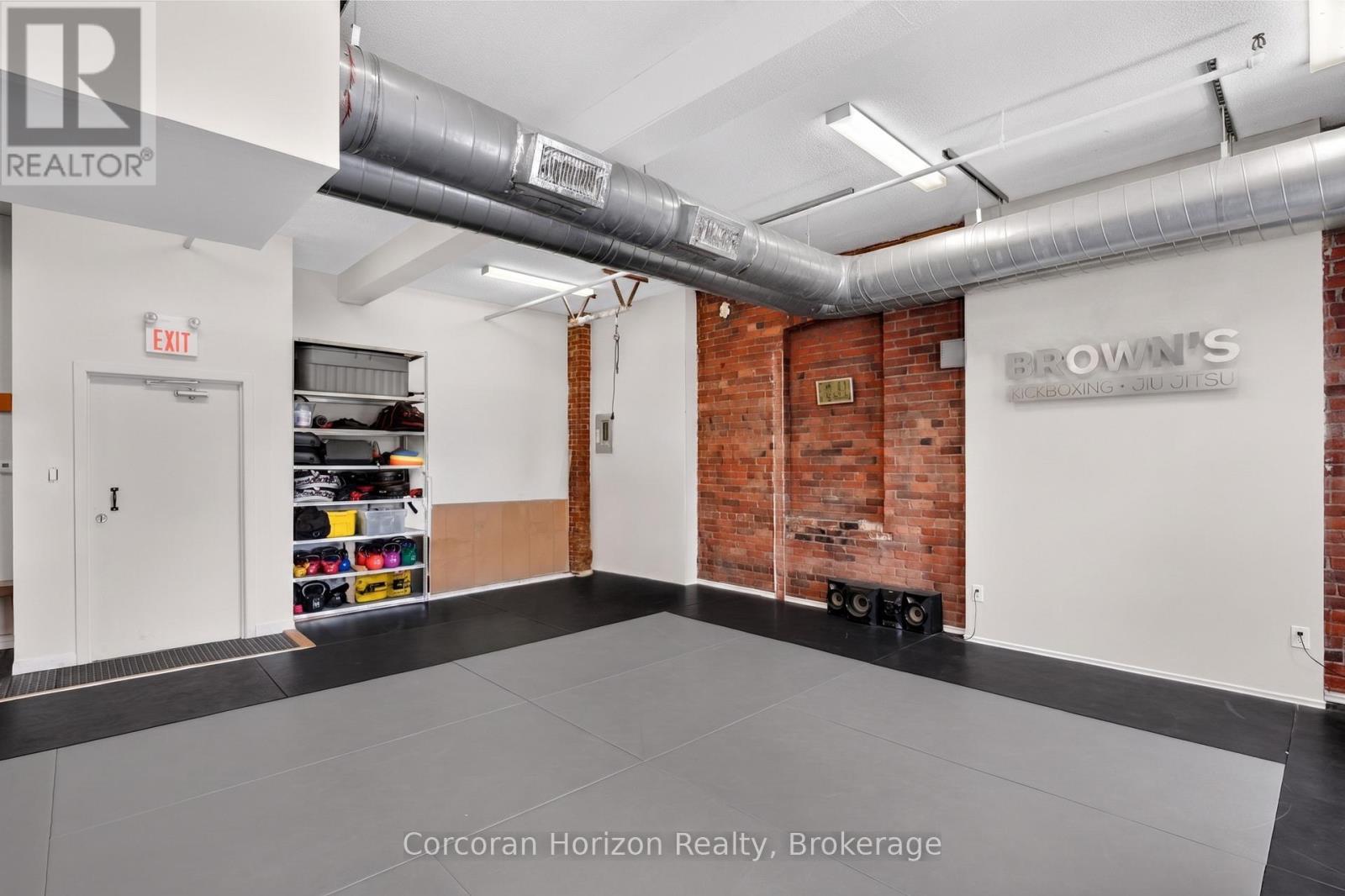 202 - 15 Wellington Street N, Hamilton, Ontario  L8R 1M7 - Photo 7 - X13427240