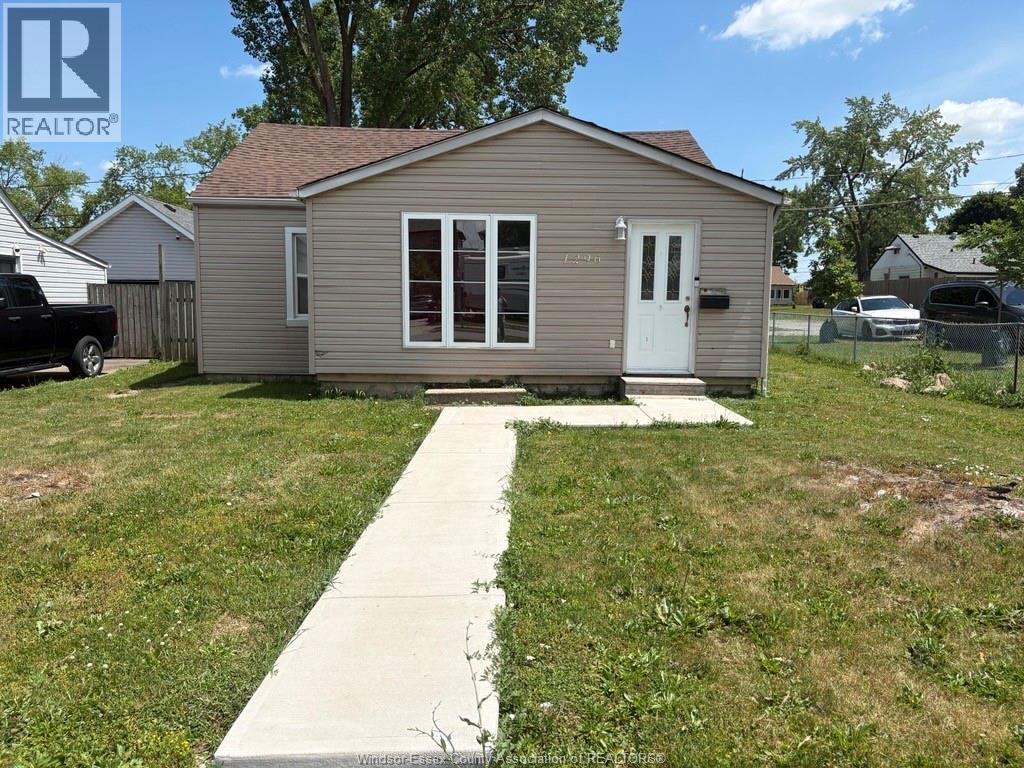 1296 Elm Avenue, Windsor, Ontario  N8X 2B5 - Photo 2 - 26012992