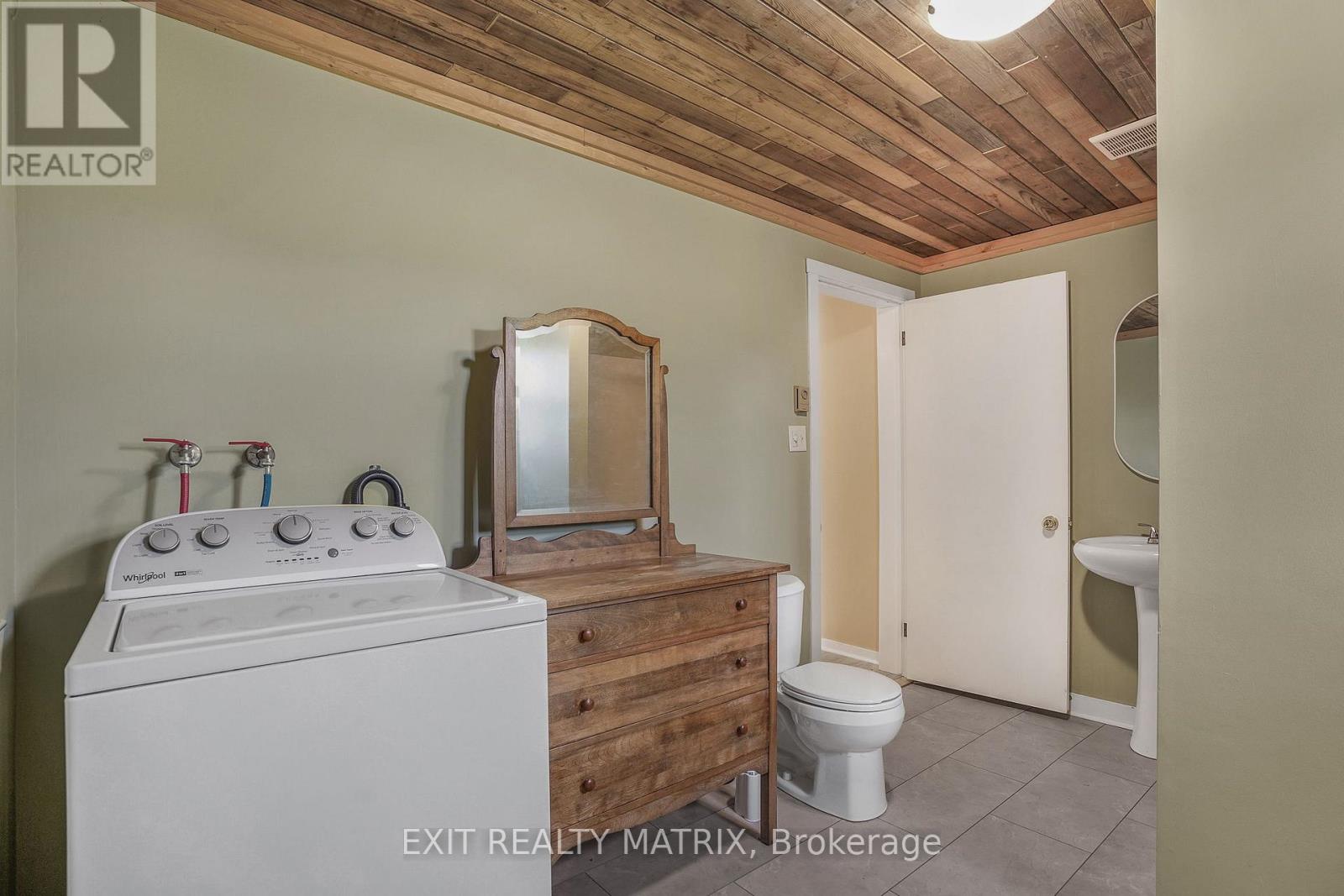 20803 Concession 8 Road, South Glengarry, Ontario K0C 1L0 - Photo 16 - X13424644