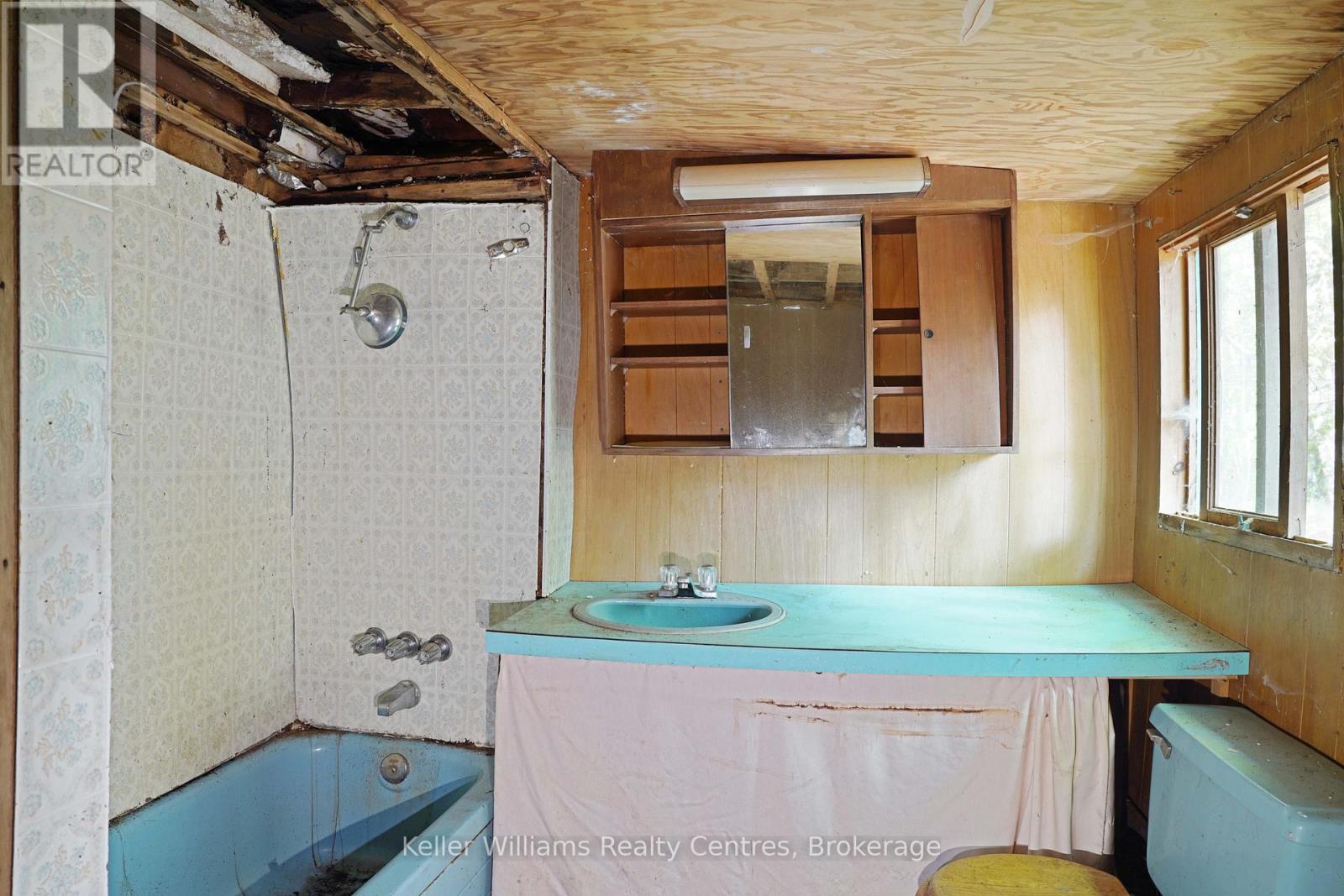 12 Isabella Street, South Bruce Peninsula, Ontario  N0H 2T0 - Photo 17 - X13427002