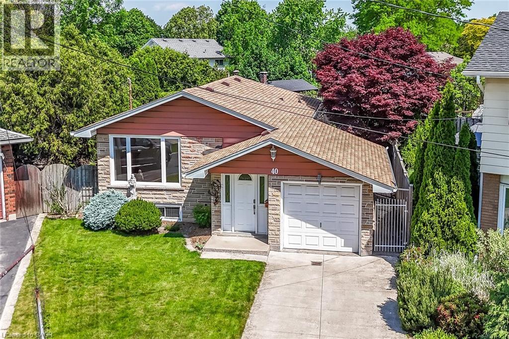 40 Bermuda Court, Hamilton, Ontario  L9C 2J8 - Photo 2 - 40834617