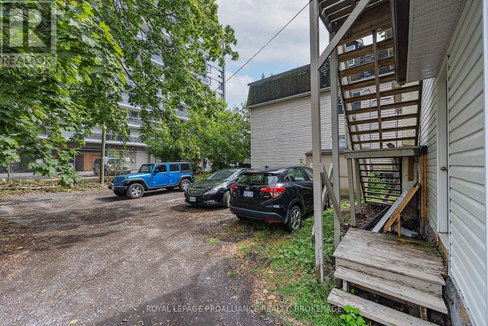 325 Johnston Street, Kingston, Ontario  K7L 1Y6 - Photo 5 - X13426520
