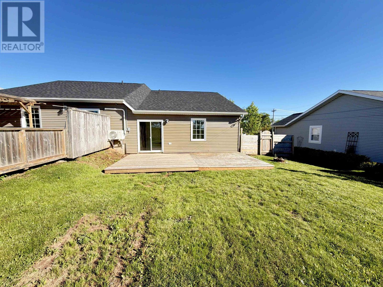 27 Parent Street, Charlottetown, Prince Edward Island  C1C 1R3 - Photo 16 - 202613973