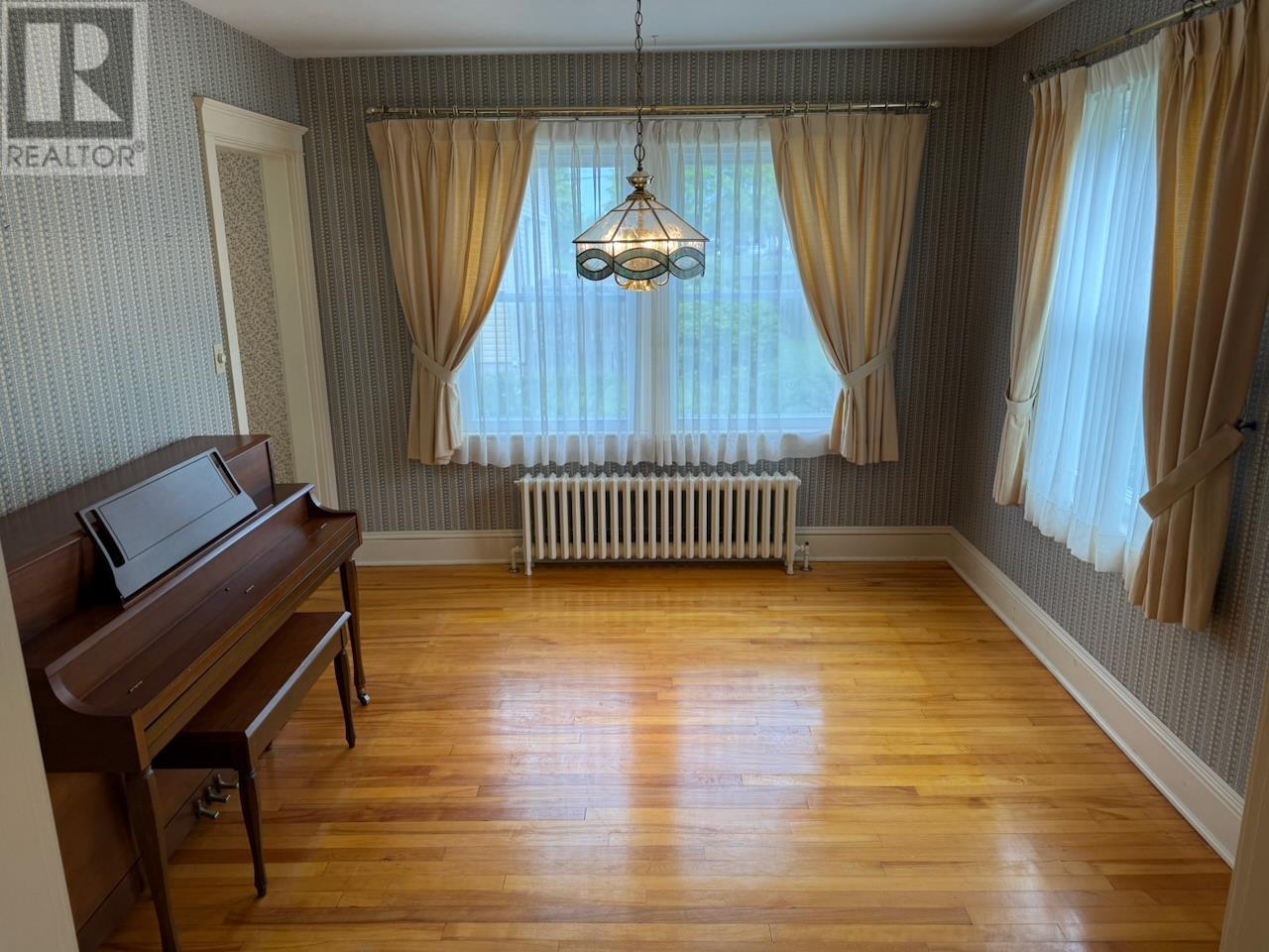 75 Mount Edward Road, Charlottetown, Prince Edward Island  C1A 5S1 - Photo 3 - 202613976