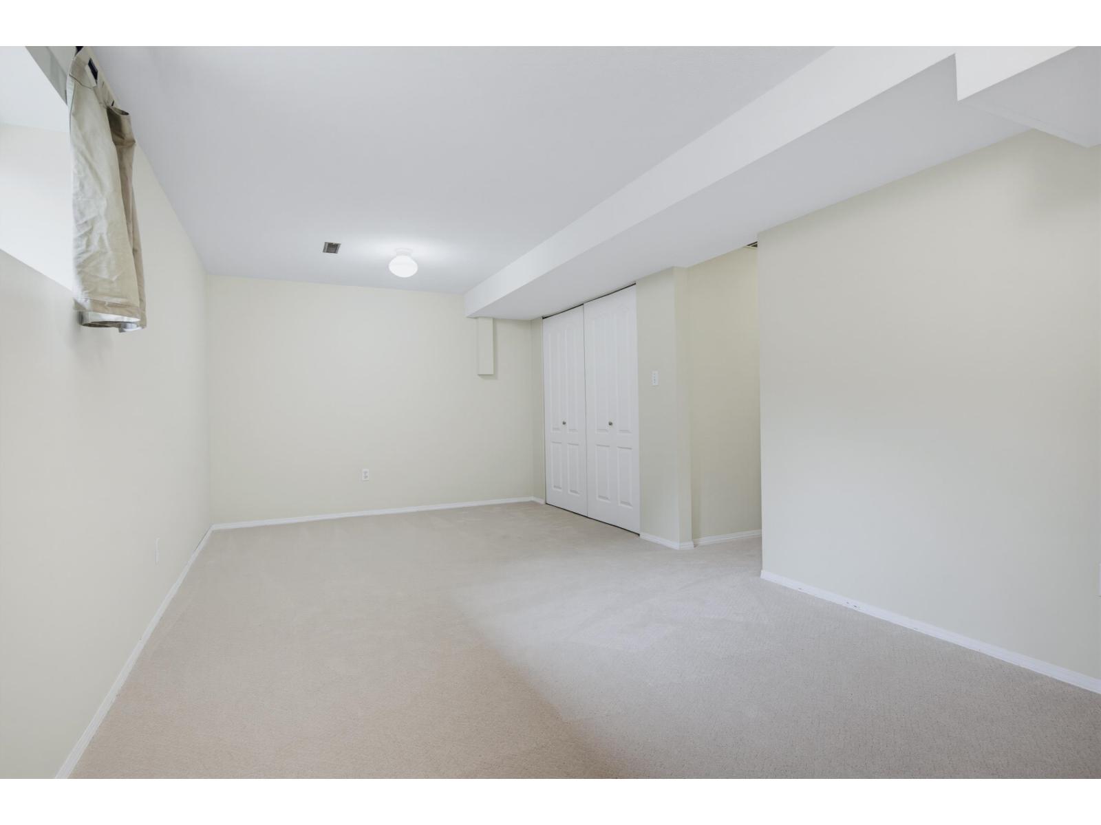 Listing image 30
