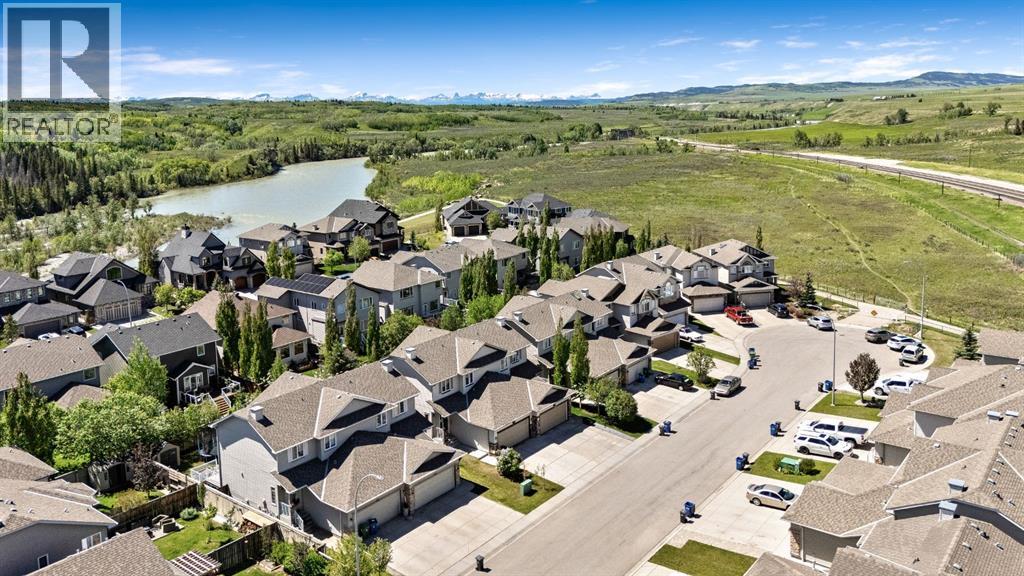 106 West Pointe Court, Cochrane, Alberta  T4C 0B9 - Photo 1 - A2317437