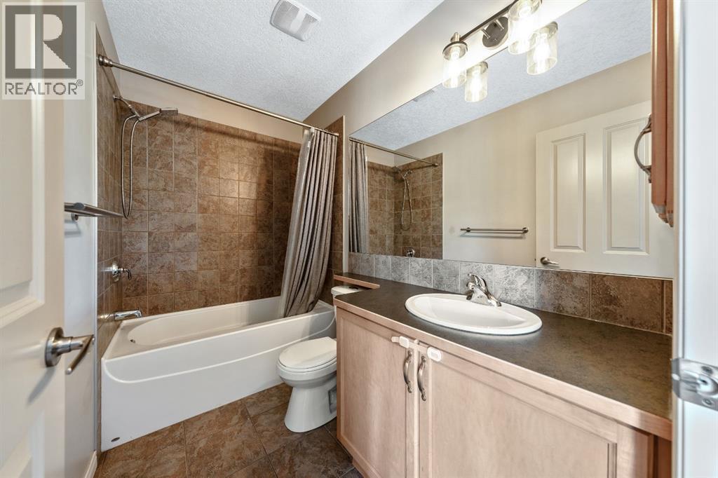 106 West Pointe Court, Cochrane, Alberta  T4C 0B9 - Photo 20 - A2317437