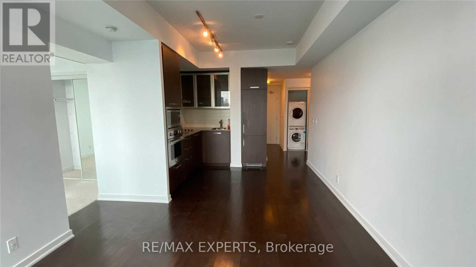 4010 - 14 York Street, Toronto, Ontario  M5J 0B1 - Photo 3 - C13427014