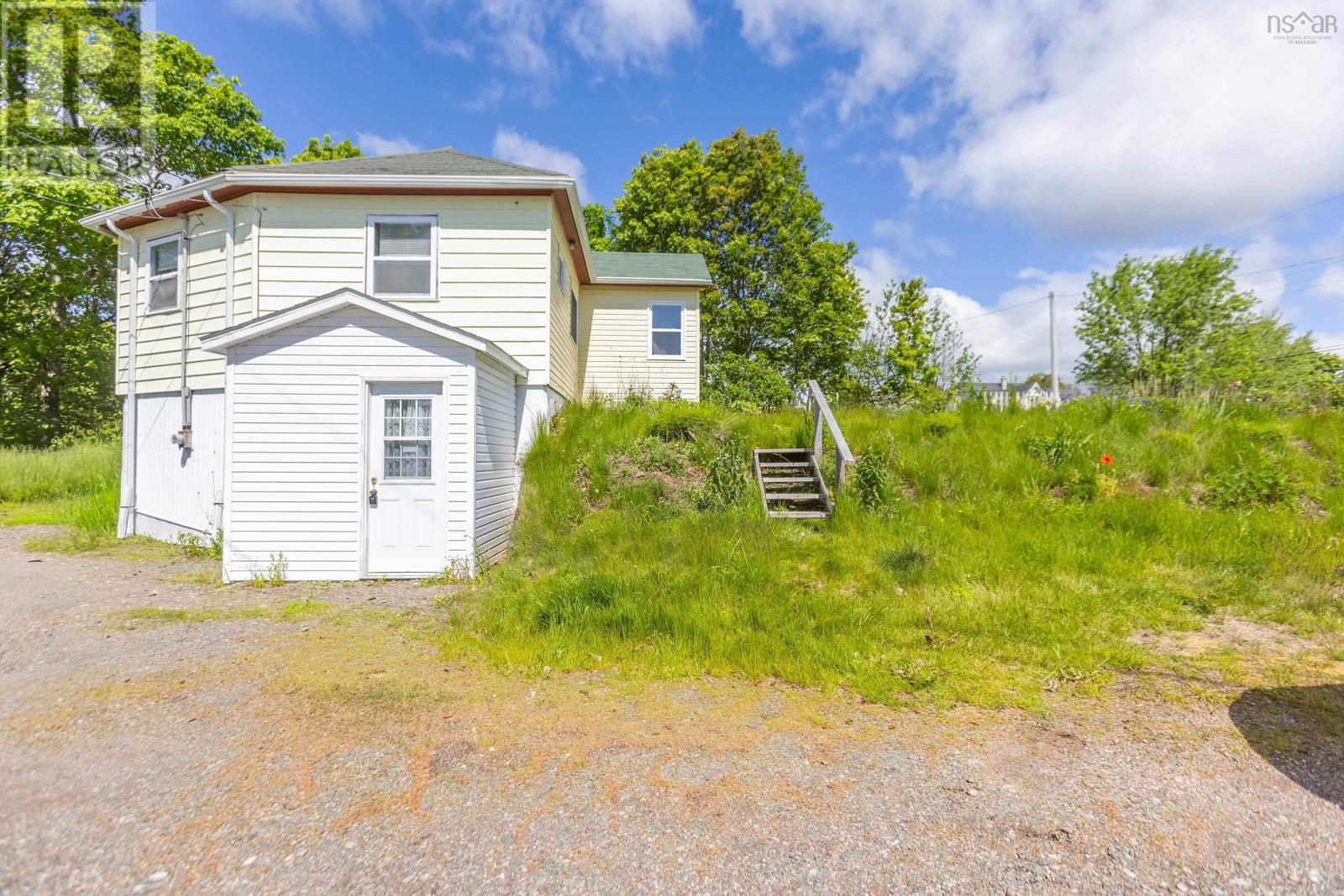 2388 Western Avenue, Parrsboro, Nova Scotia  B0M 1S0 - Photo 6 - 202613978