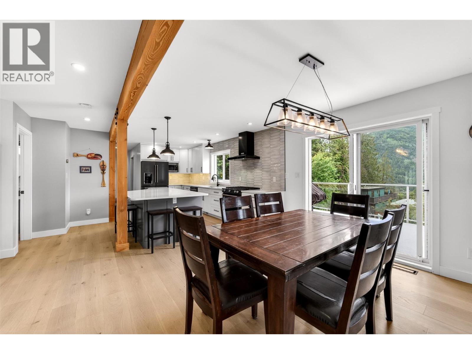 604 Innes Street W, Nelson, British Columbia  V1L 3J3 - Photo 13 - 10390315