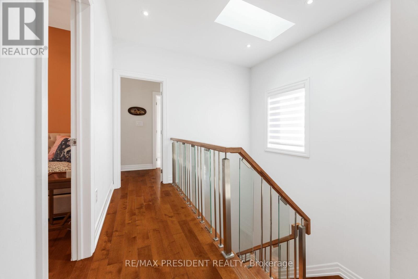 3 Highvale Road, Toronto, Ontario  M1L 3R2 - Photo 20 - E13427090