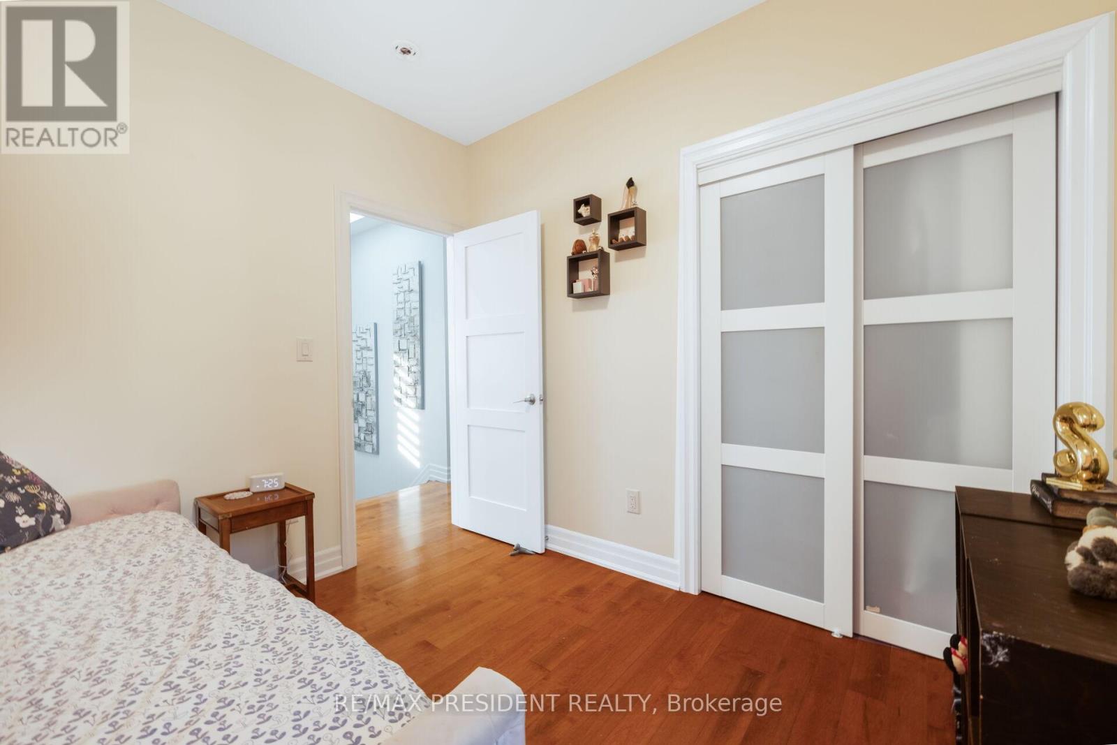 3 Highvale Road, Toronto, Ontario  M1L 3R2 - Photo 32 - E13427090