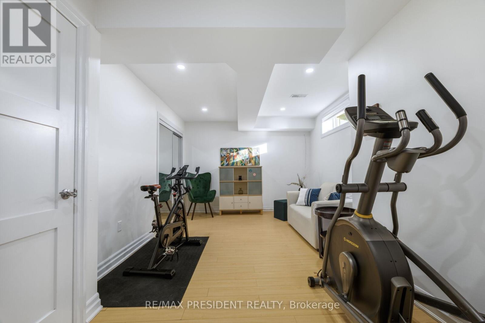 3 Highvale Road, Toronto, Ontario  M1L 3R2 - Photo 37 - E13427090